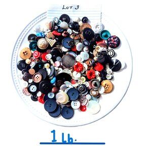 BUTTONS ~  1 Lb. Mixed LOT #3 ~ All Types, Sizes, Ages ~ INCLUDES SORTED SETS!